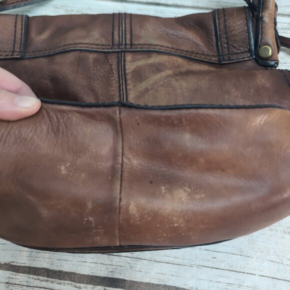 Authentic Fossil Leather Satchel Crossbody Saddle Bag Horseshoe Pattern VINTAGE - Picture 10 of 11